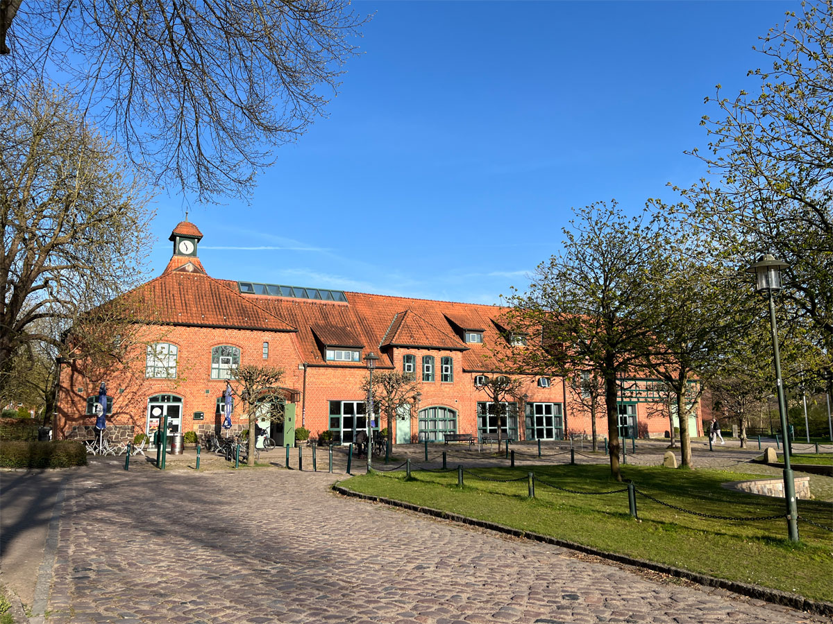 Pferdestall Ammersbek – Foto: Astrid Demand-Schnitzer - Kultur4all.de